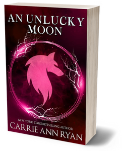 An Unlucky Moon - Paperback